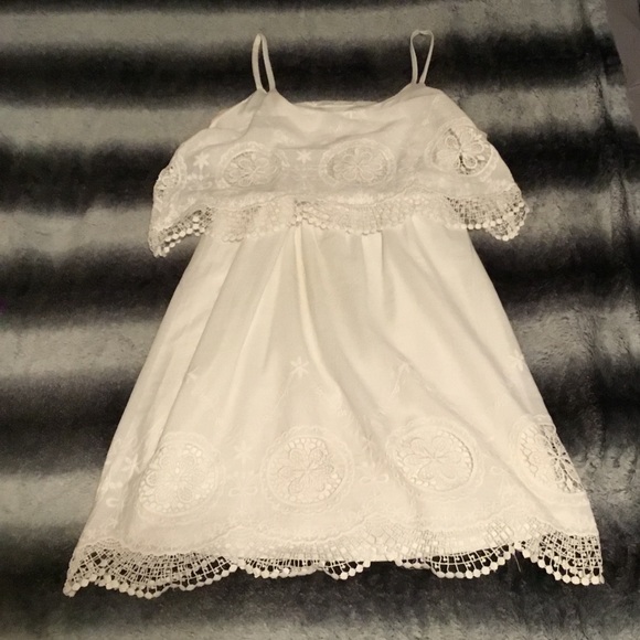 Charlotte Russe Embroidered Layered Flounce Dress - Picture 6 of 9